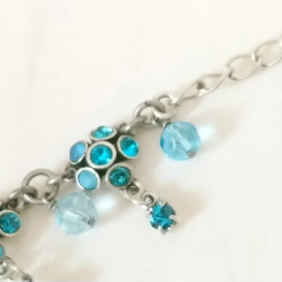 Beautiful Blue Genuine Crystal Bracelet NWT ๐ - Picture 8 of 10